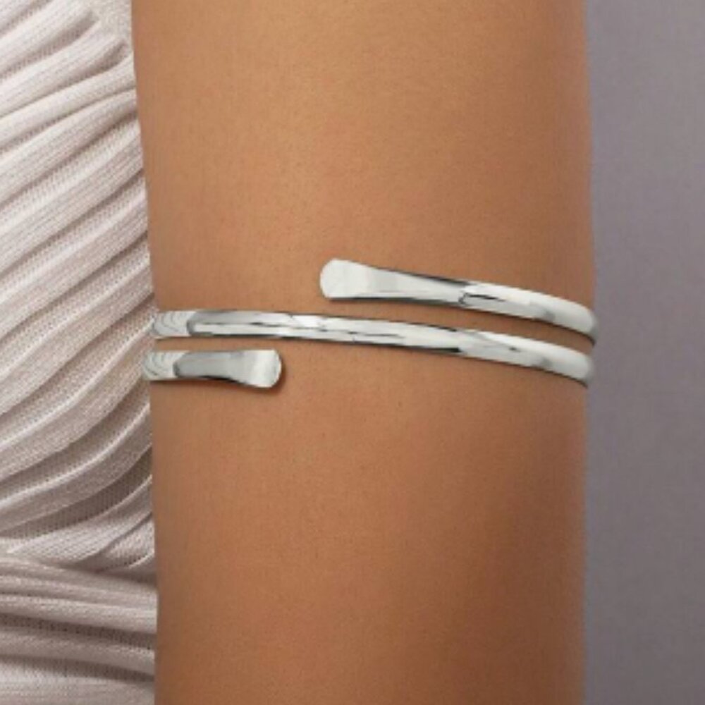 NWT, Silver Arm Cuff Arm Band